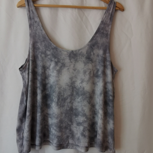 Aeo super soft tank, XL - Picture 3 of 8